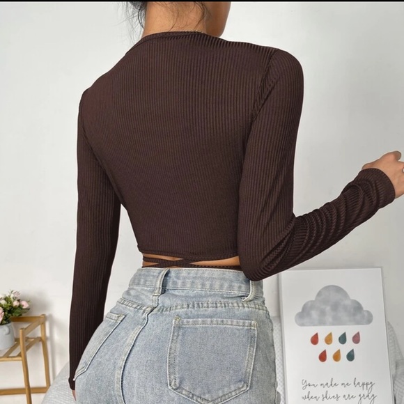 Long sleeve criss cross wrap around tie crop top ribbed knit black y2k v neck - Picture 6 of 6